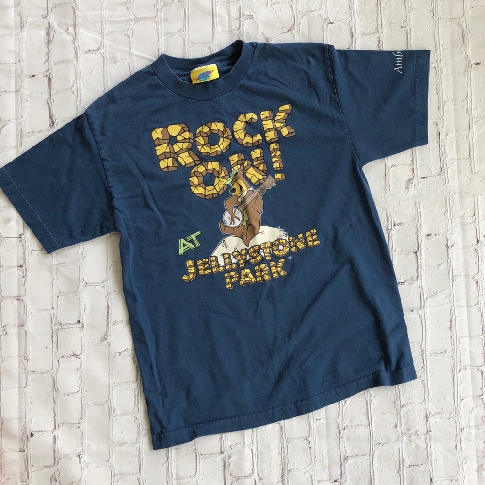VINTAGE JELLYSTONE PARK HANNAH BARBERA TEE